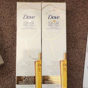 2x DOVE PURE CARE DRY OIL